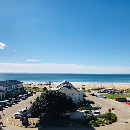 Main Beach Penthouse ジェフリーズ・ベイ エクステリア 写真