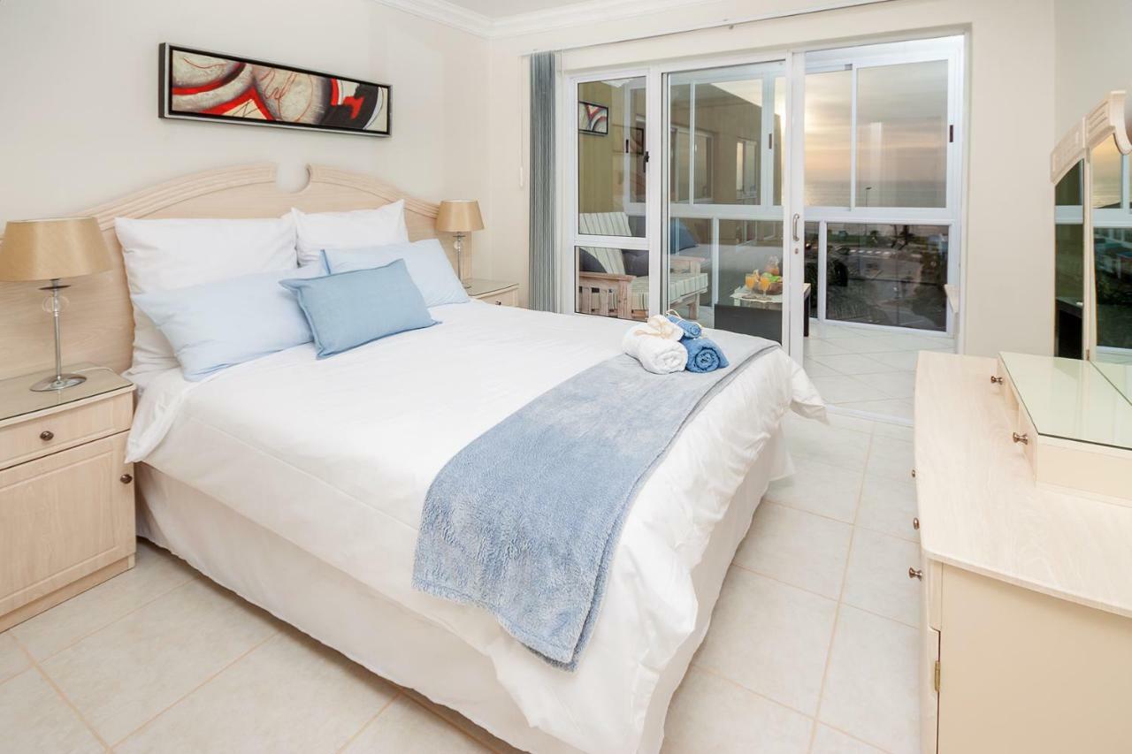 Main Beach Penthouse ジェフリーズ・ベイ エクステリア 写真